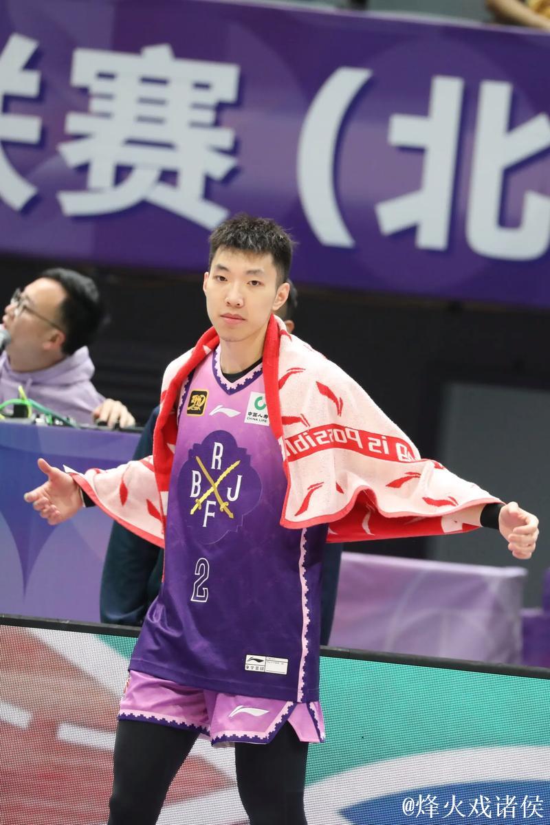 廖三宁26分中国男篮负澳大利亚 英格尔斯11分